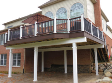 Trex upper-level deck with finished posts